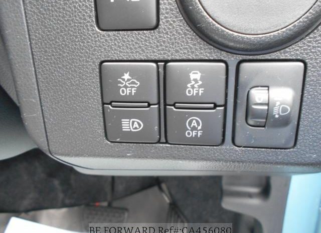 
								2025 DAIHATSU MIRA ES full									