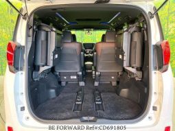 
										2017 TOYOTA ALPHARD SA full									