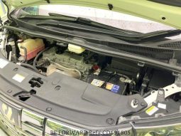 
										2017 TOYOTA ALPHARD SA full									