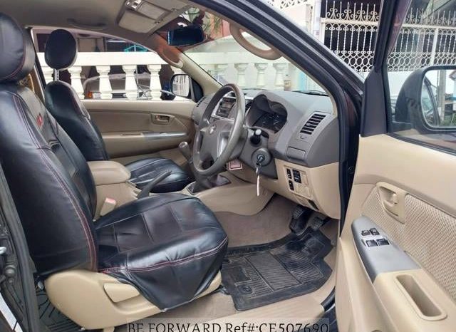 
								2012 TOYOTA HILUX 2.5 E VIGO SMART CAB full									