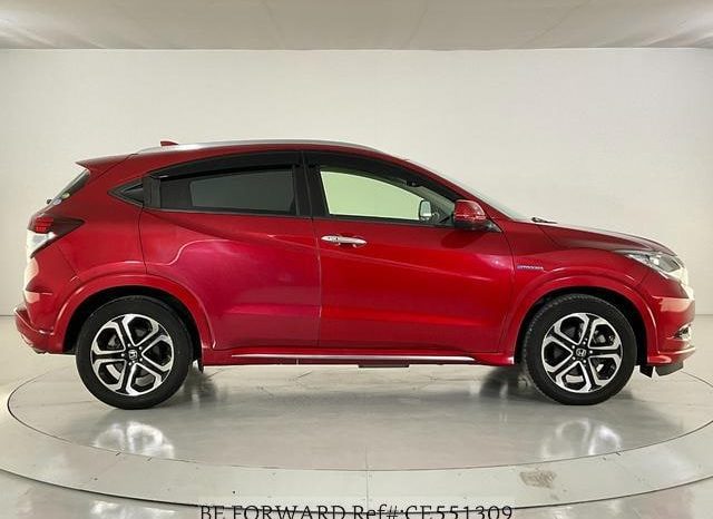 
								2016 HONDA VEZEL full									