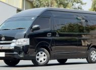 Toyota Hiace 2012