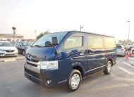 TOYOTA HIACE VAN 2019
