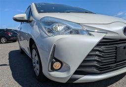 2019 TOYOTA VITZ F SAFETY-ED3